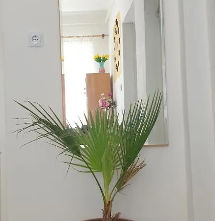 Napfeny Apartmanhaz 3* Balatonberény