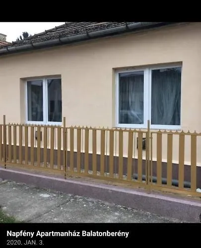 Napfeny Apartmanhaz