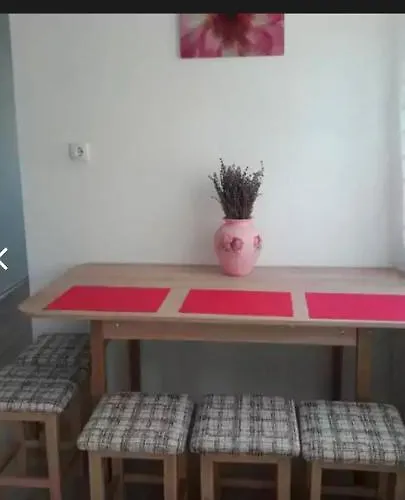 מלון דירות Napfeny Apartmanhaz Balatonberény