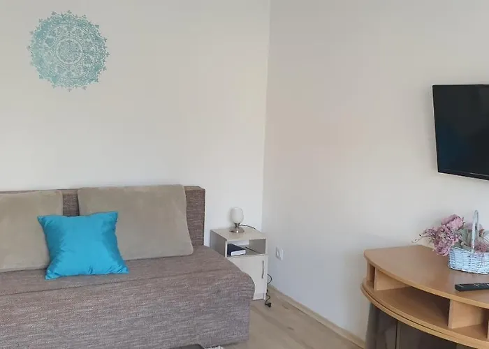 מלון דירות Napfeny Apartmanhaz 3*