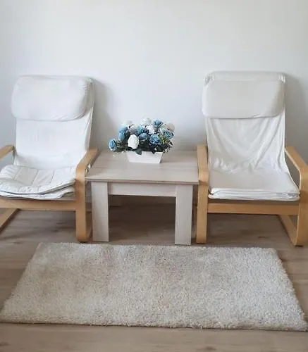 Napfeny Apartmanhaz מלון דירות Balatonberény